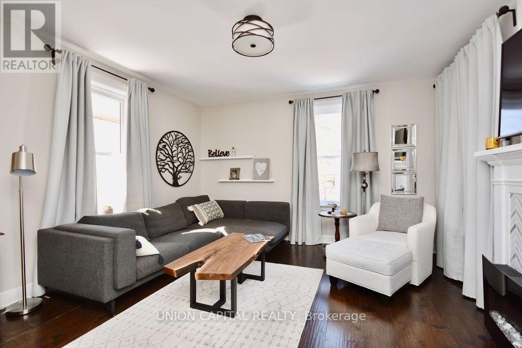 40 Albert Street N, Orillia, ON, L3V 5K2 - 4