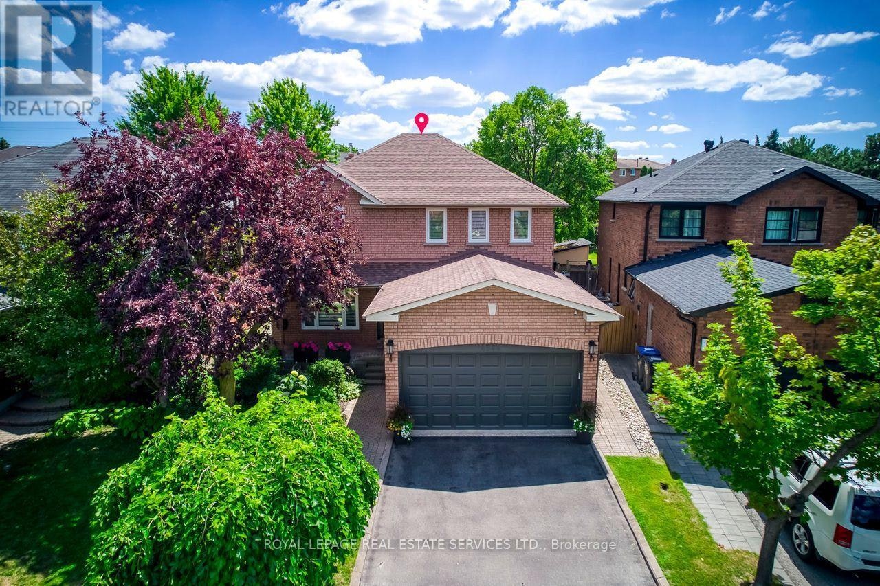 4544 The Gallops, Mississauga, ON, L5M 3A8
