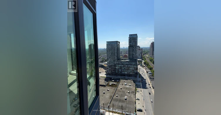 2002-1185 Dupont Street, Toronto, ON, M6H 0G5 - 9