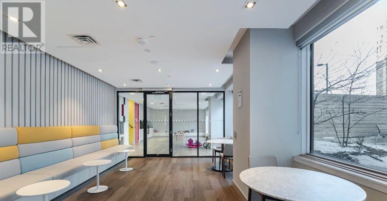 1511-4065 Confederation Parkway, Mississauga, ON, L5B 0L4 - 17