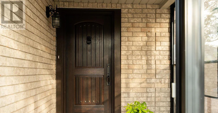 620 Madame Street, Mississauga, ON, L5W 1G6 - 2