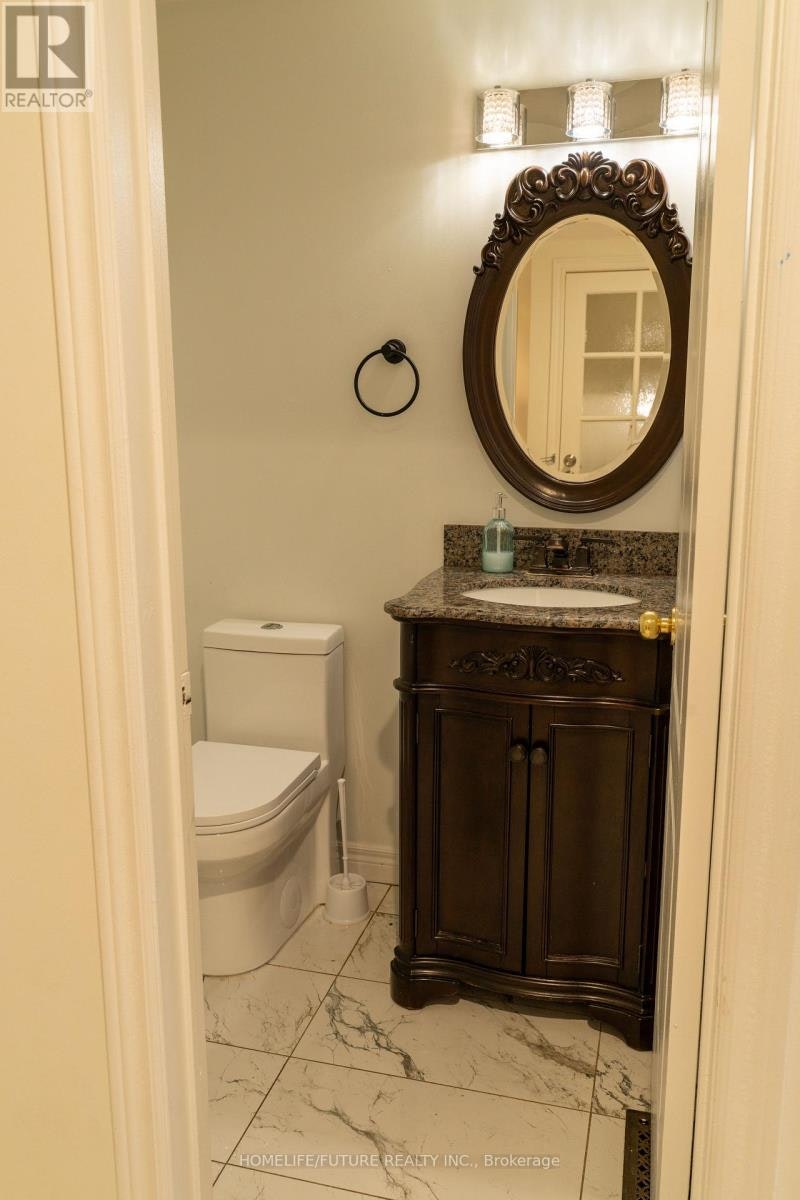 620 Madame Street, Mississauga, ON, L5W 1G6 - 14