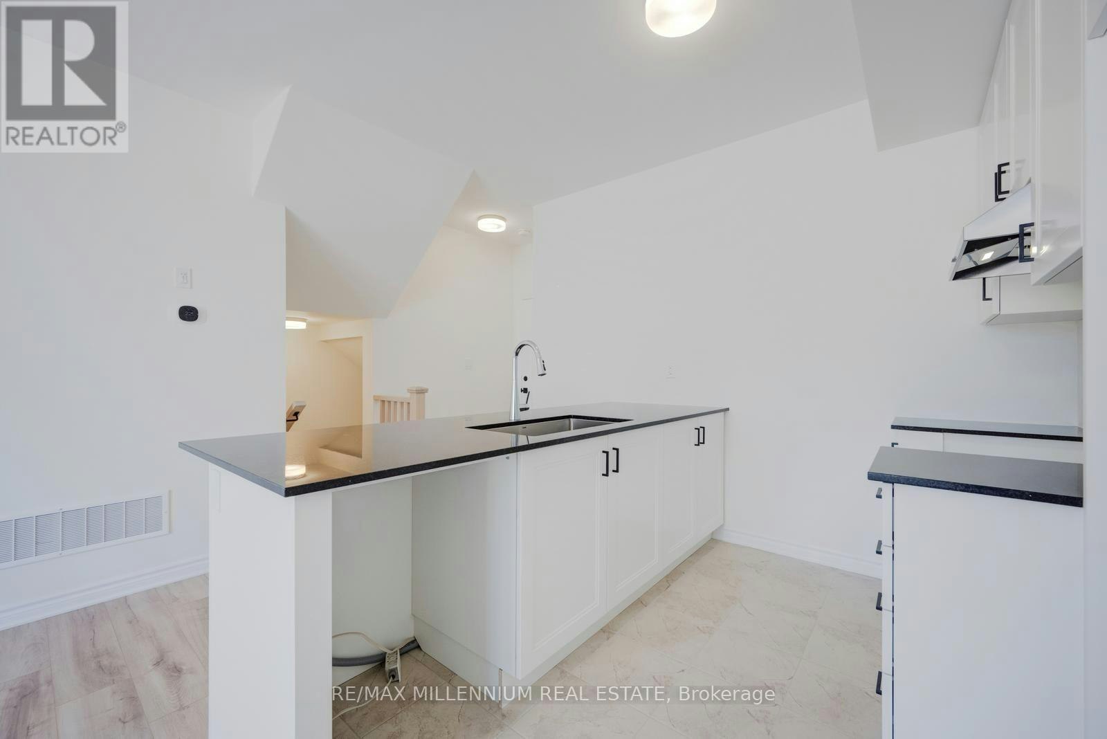 MAIN-50 Thornbird Crescent, Brampton, ON, L7A 0B8 - 13
