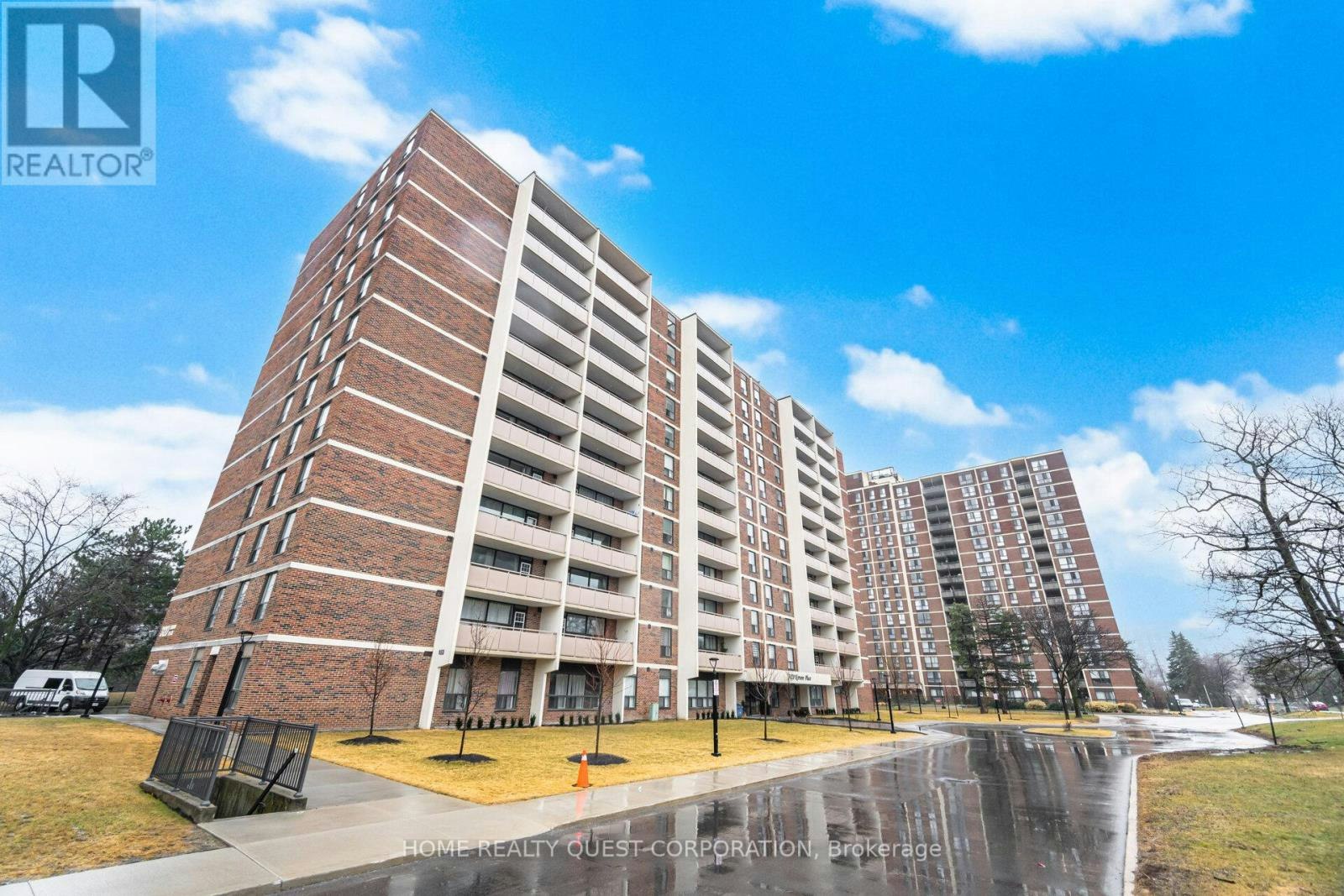 605-3120 Kirwin Avenue, Mississauga, ON, L5A 3R2