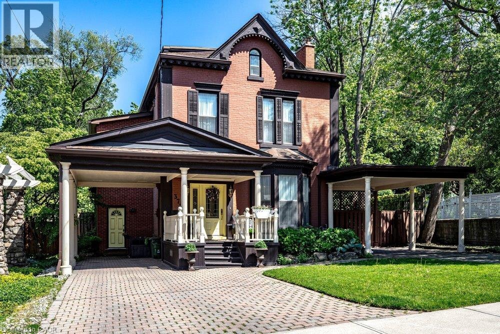 377 Hess Street S, Hamilton, ON, L8P 3R2