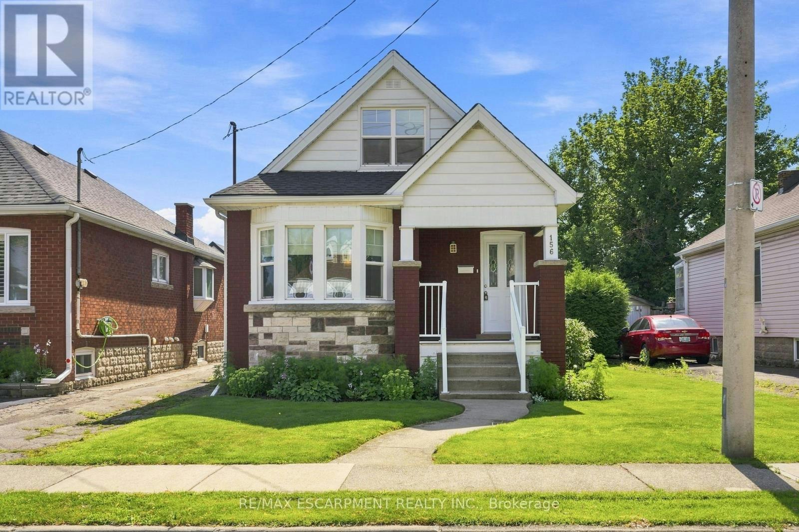 156 Tragina Avenue N, Hamilton, ON, L8H 5C8
