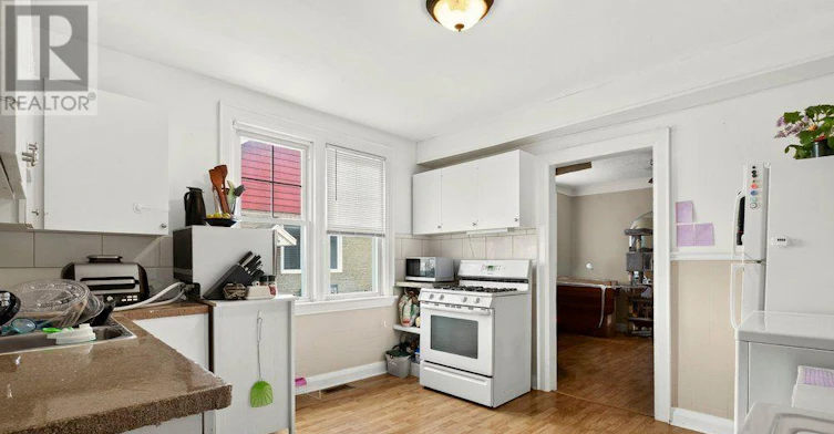 FRONT-66 Queen Street S, Thorold, ON, L2V 3N5 - 6