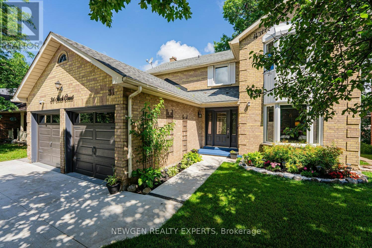 31 Stock Court, Cambridge, ON, N3C 3R4