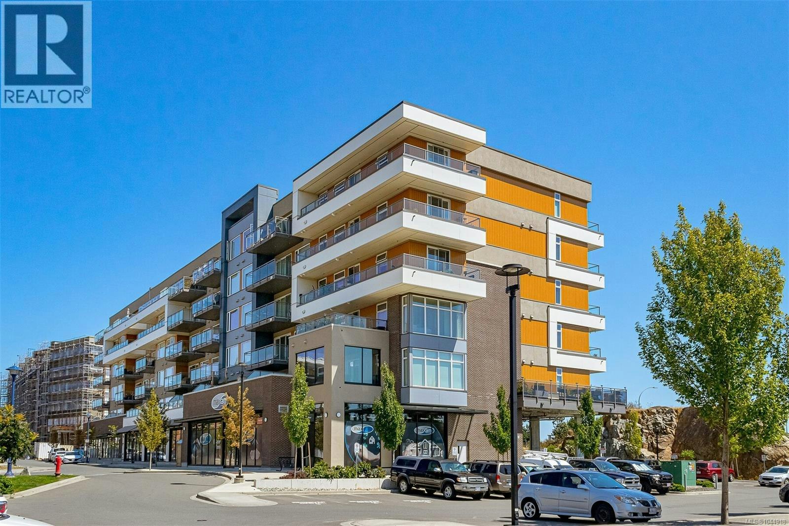 606-967 Whirlaway Crescent, Langford, BC, V9B 6W6