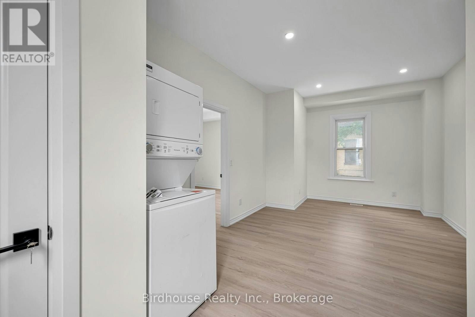 108 Lindsay Street S, Kawartha Lakes, ON, K9V 2M6 - 6