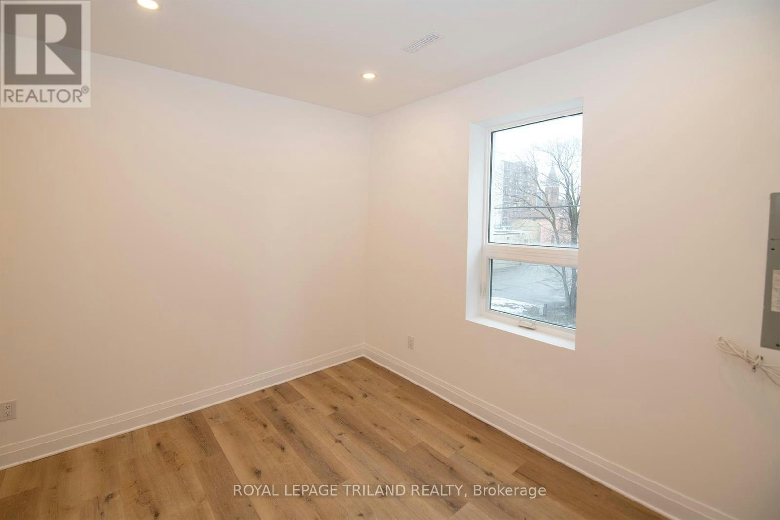 201-425 Dundas Street, London, ON, N6B 1V9 - 16