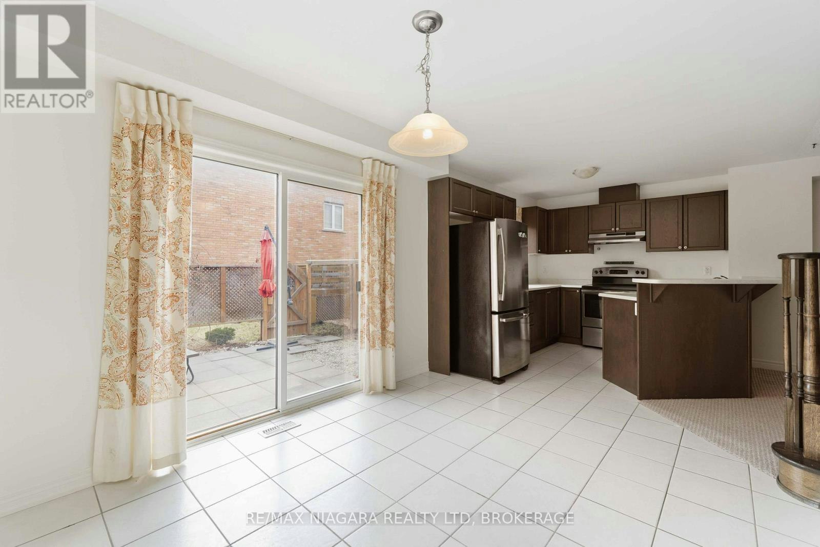 48 Juneberry Road, Thorold, ON, L2V 5G5 - 7