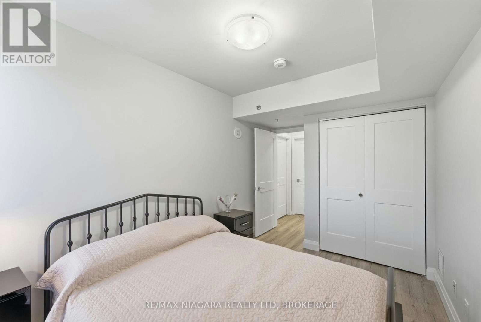 712-5698 Main Street, Niagara Falls, ON, L2G 5Z4 - 15