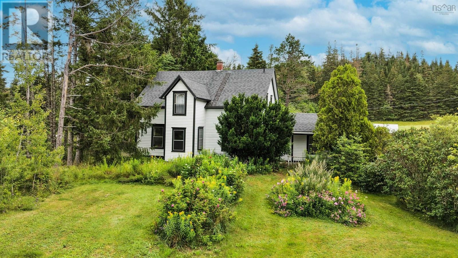 16 Craig Road, Watervale, NS, B0K 1P0