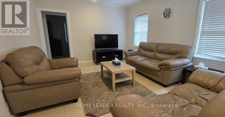 21 Franklin Avenue, Toronto, ON, M2N 1B7 - 3
