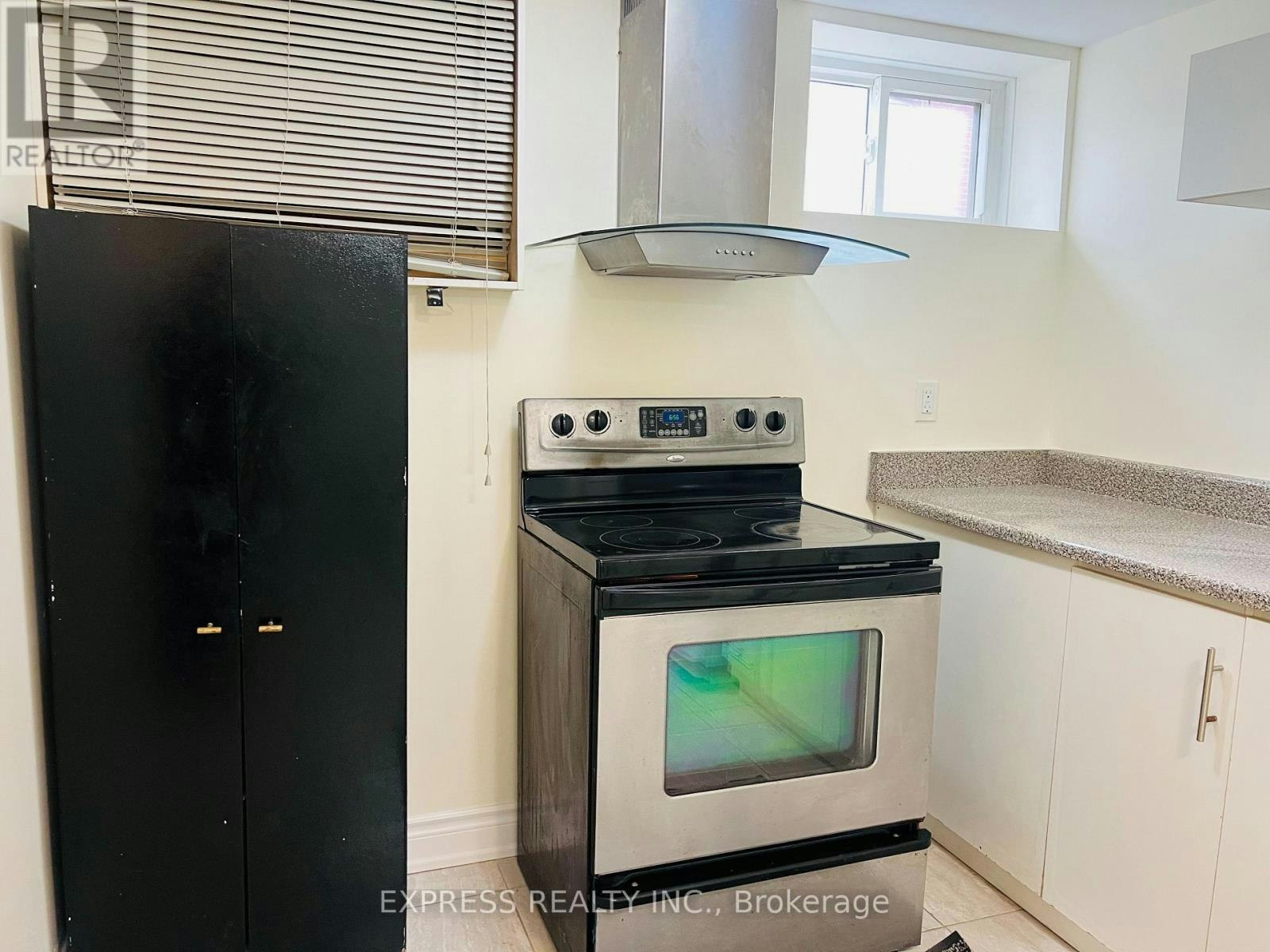 BSMT-711 Dunlop Street W, Whitby, ON, L1N 1V4 - 3