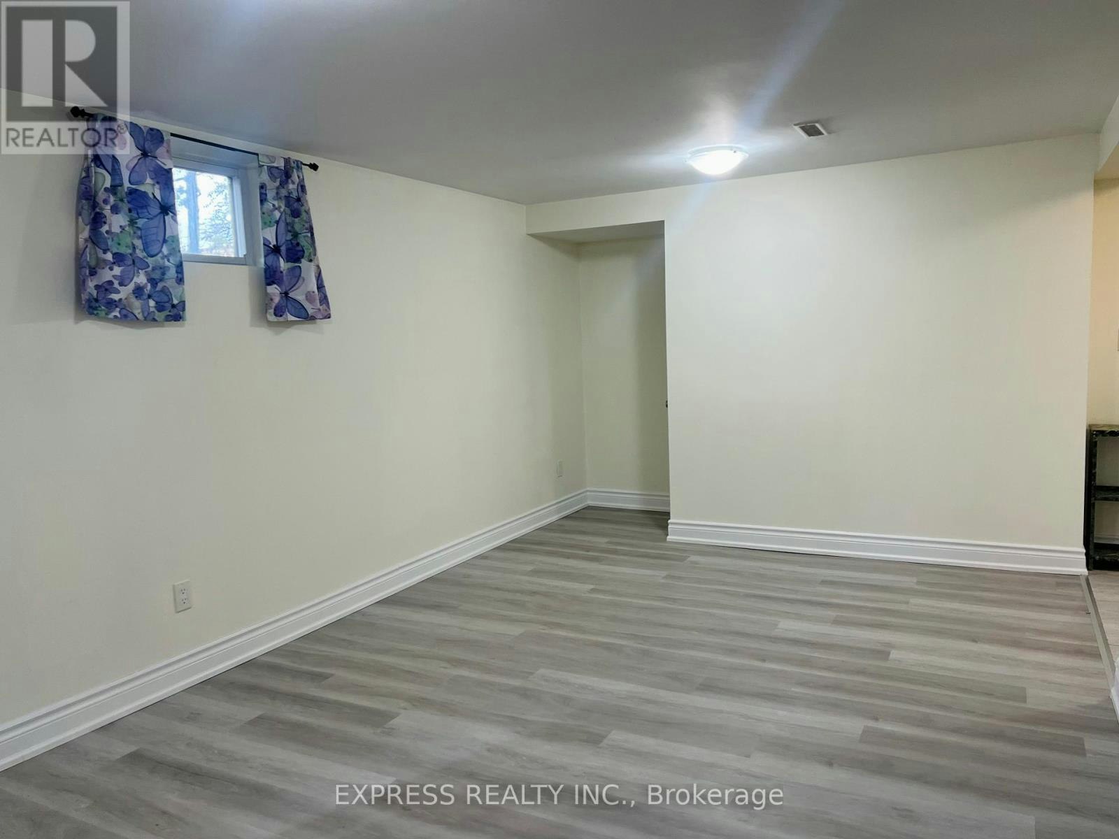 BSMT-711 Dunlop Street W, Whitby, ON, L1N 1V4 - 11