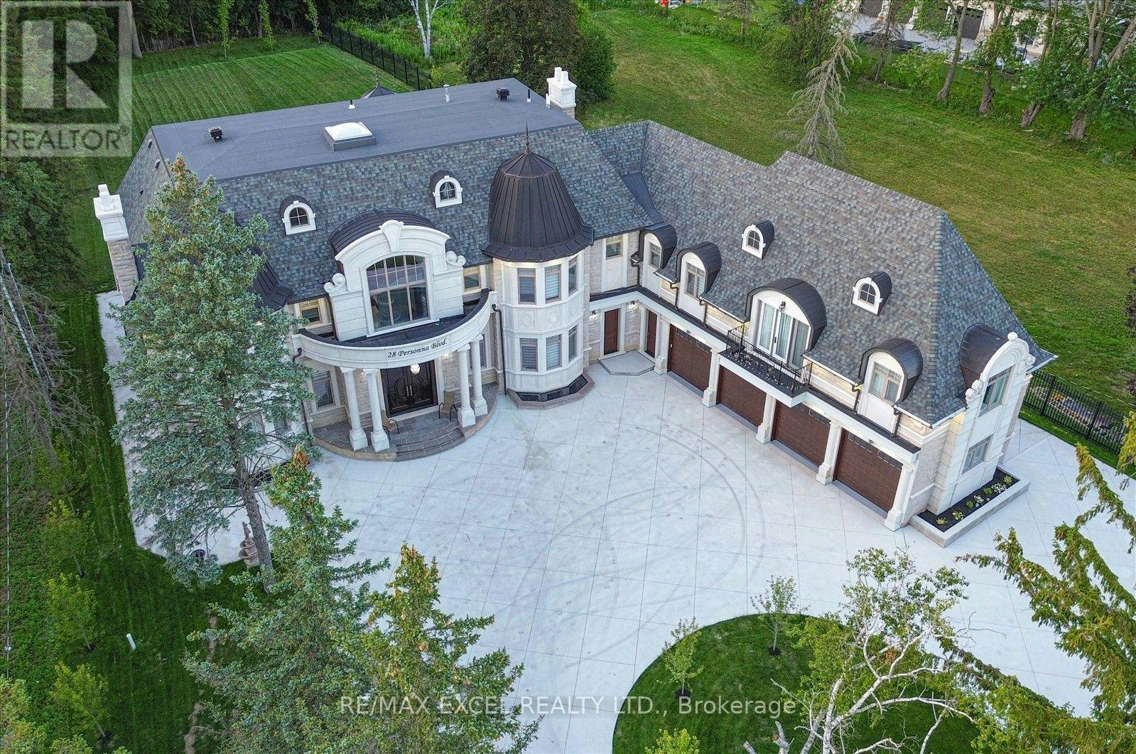 28 Personna Boulevard, Markham, ON, L6C 1E9