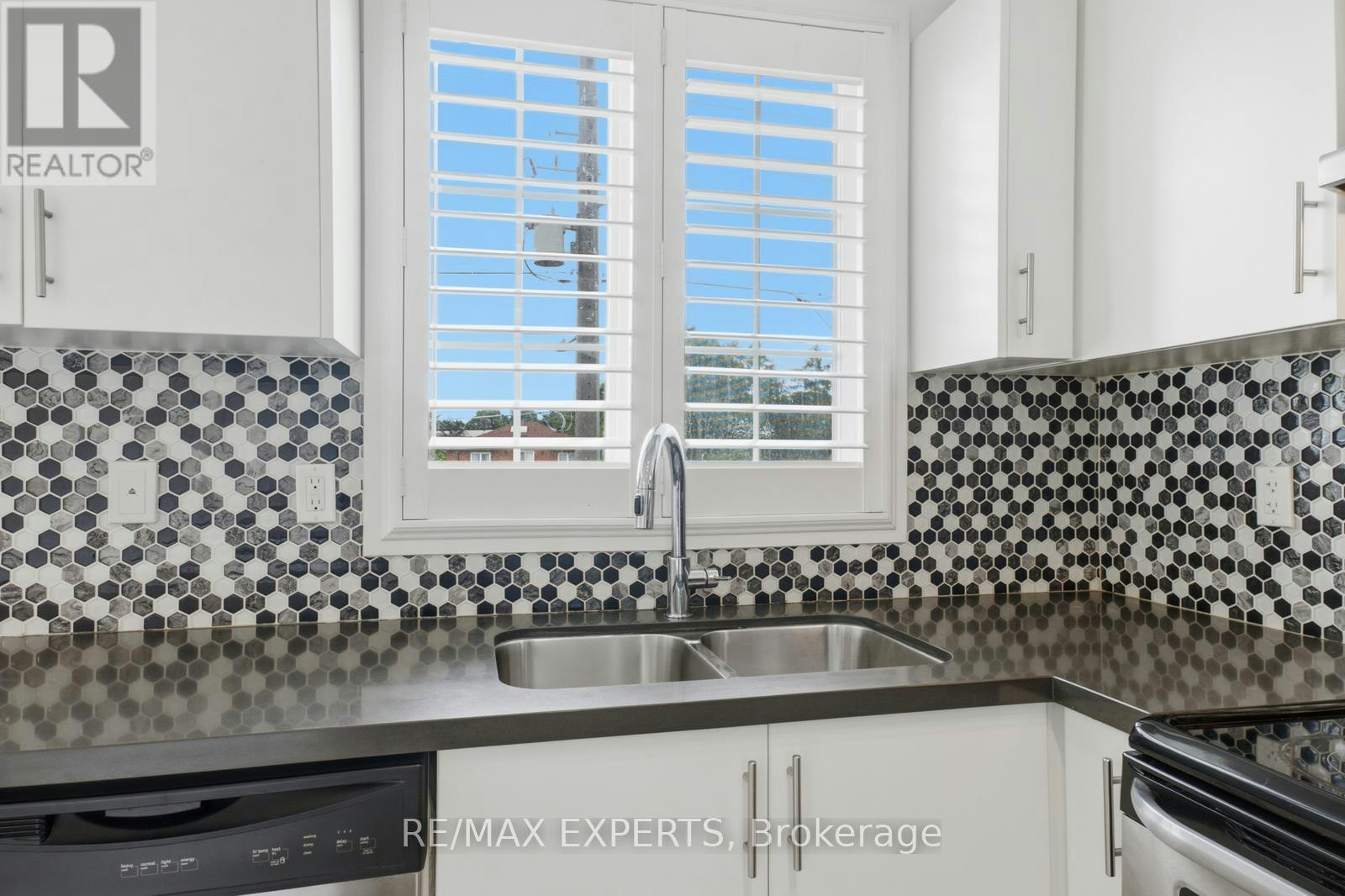 E09-26 Bruce Street, Vaughan, ON, L4L 1J4 - 15