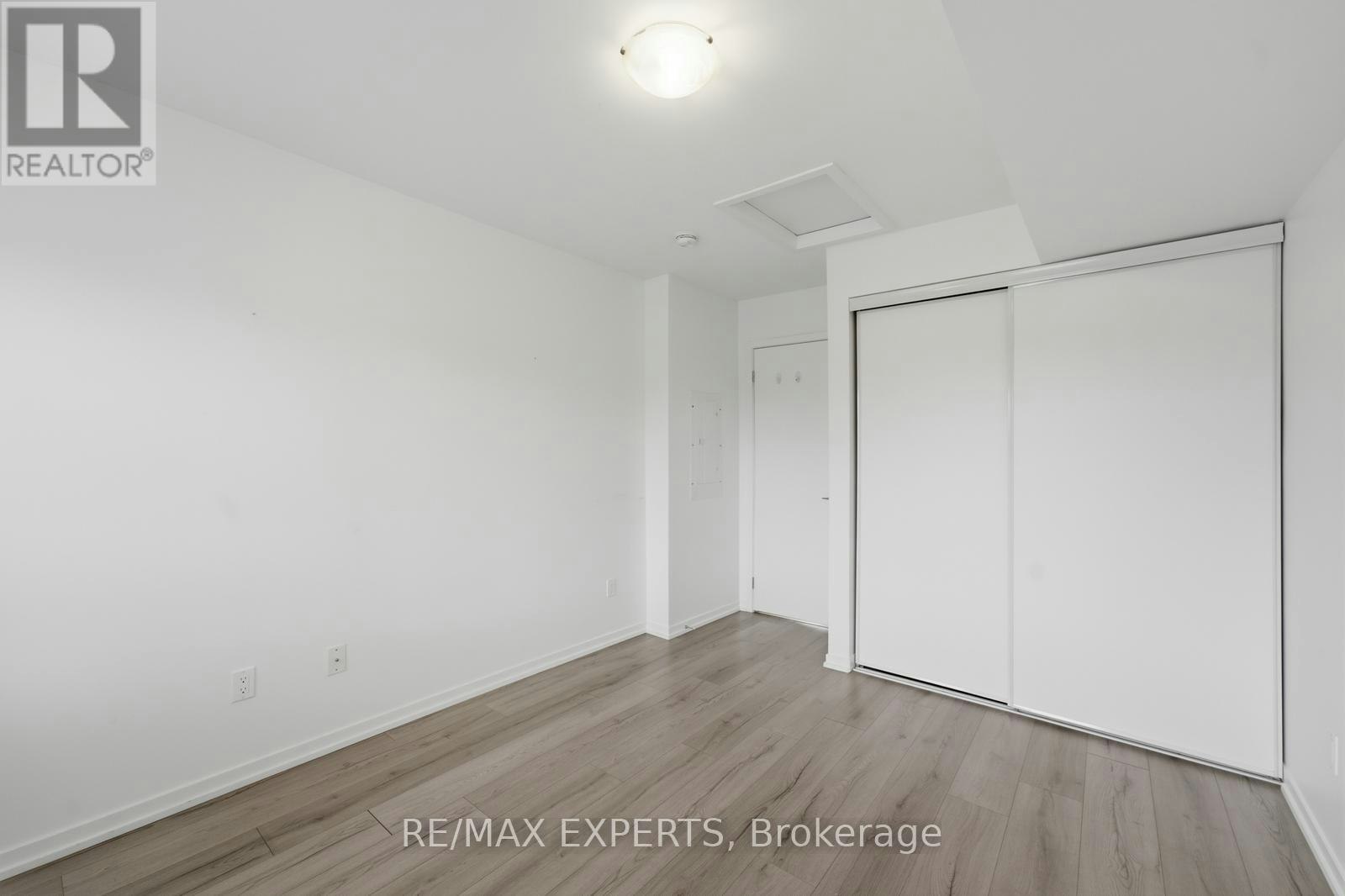 E09-26 Bruce Street, Vaughan, ON, L4L 1J4 - 23