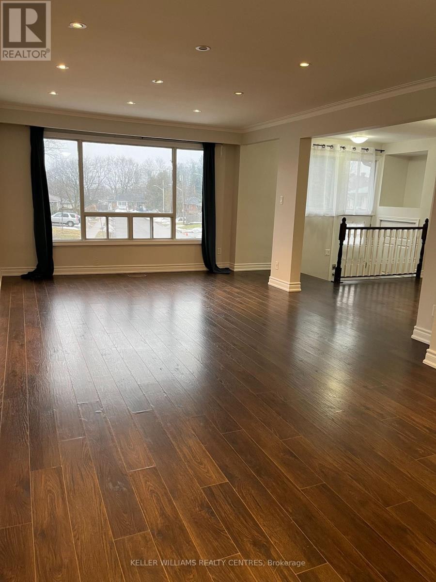 UPPER-211 Silverbirch Drive, Newmarket, ON, L3Y 2Z6 - 8