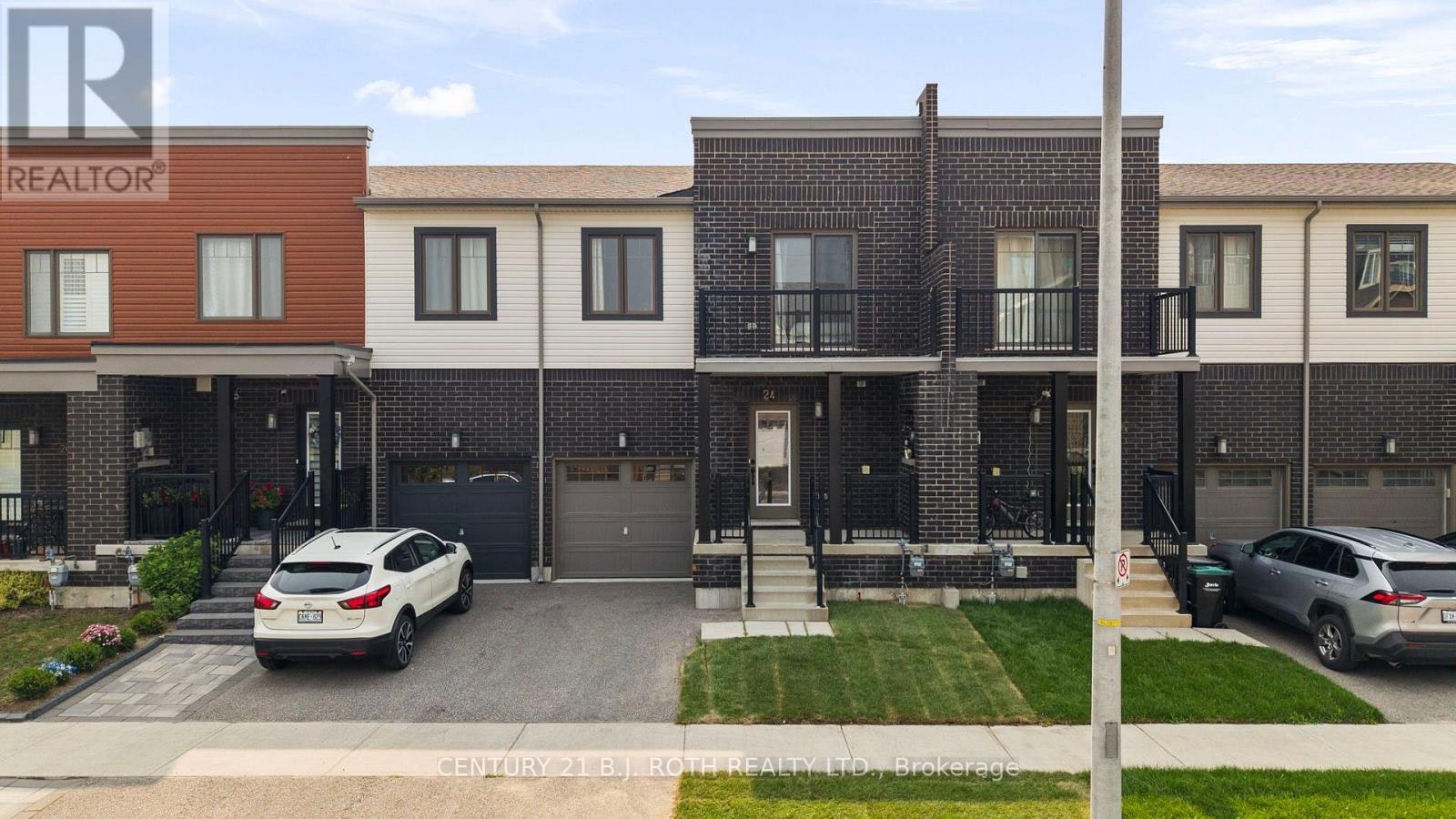 24 Brown Bear Street, Barrie, ON, L9J 0H8