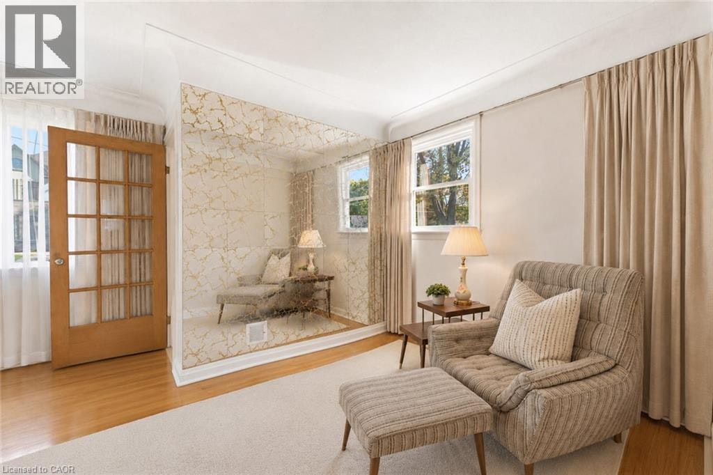10 Oakley Court, Hamilton, ON, L9G 1T5 - 5