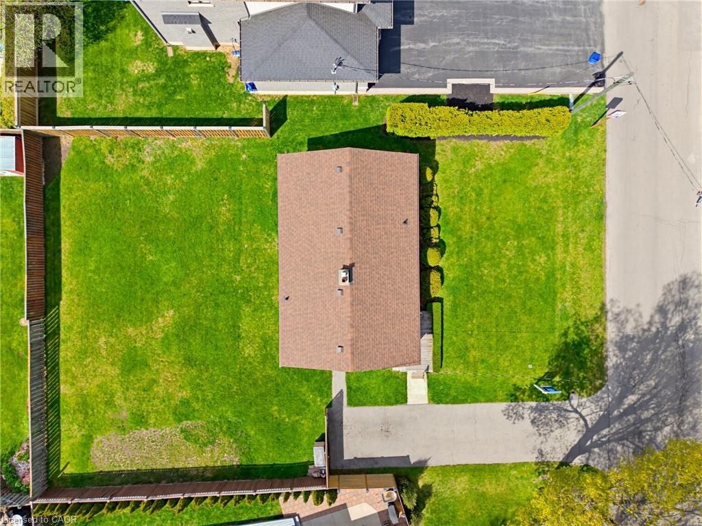 10 Oakley Court, Hamilton, ON, L9G 1T5 - 17