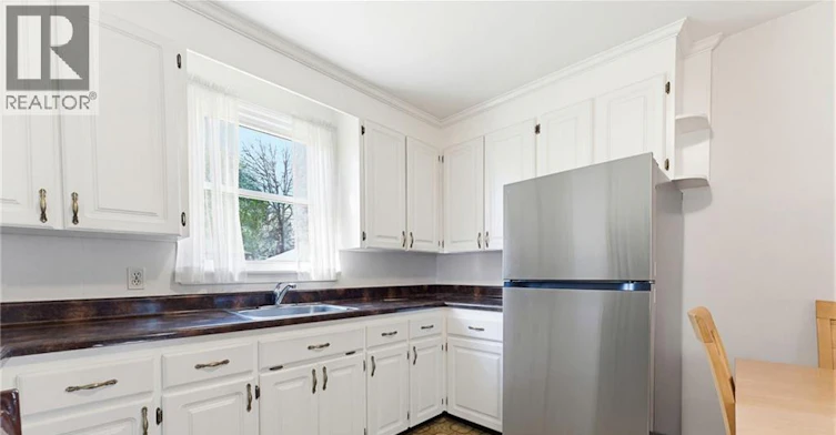 10 Oakley Court, Hamilton, ON, L9G 1T5 - 7