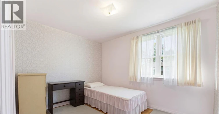10 Oakley Court, Hamilton, ON, L9G 1T5 - 8
