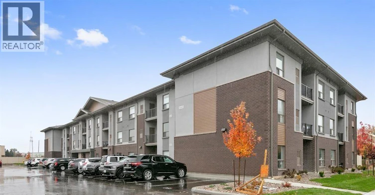 208-5840 Newman, Lasalle, ON, N9H 1S3