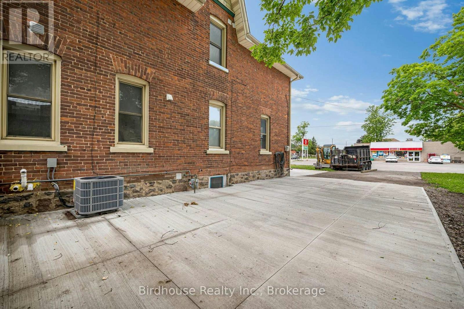 B-108 Lindsay Street S, Kawartha Lakes, ON, K9V 2M6 - 8