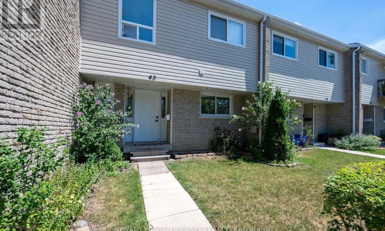 43-711 Osgoode Drive