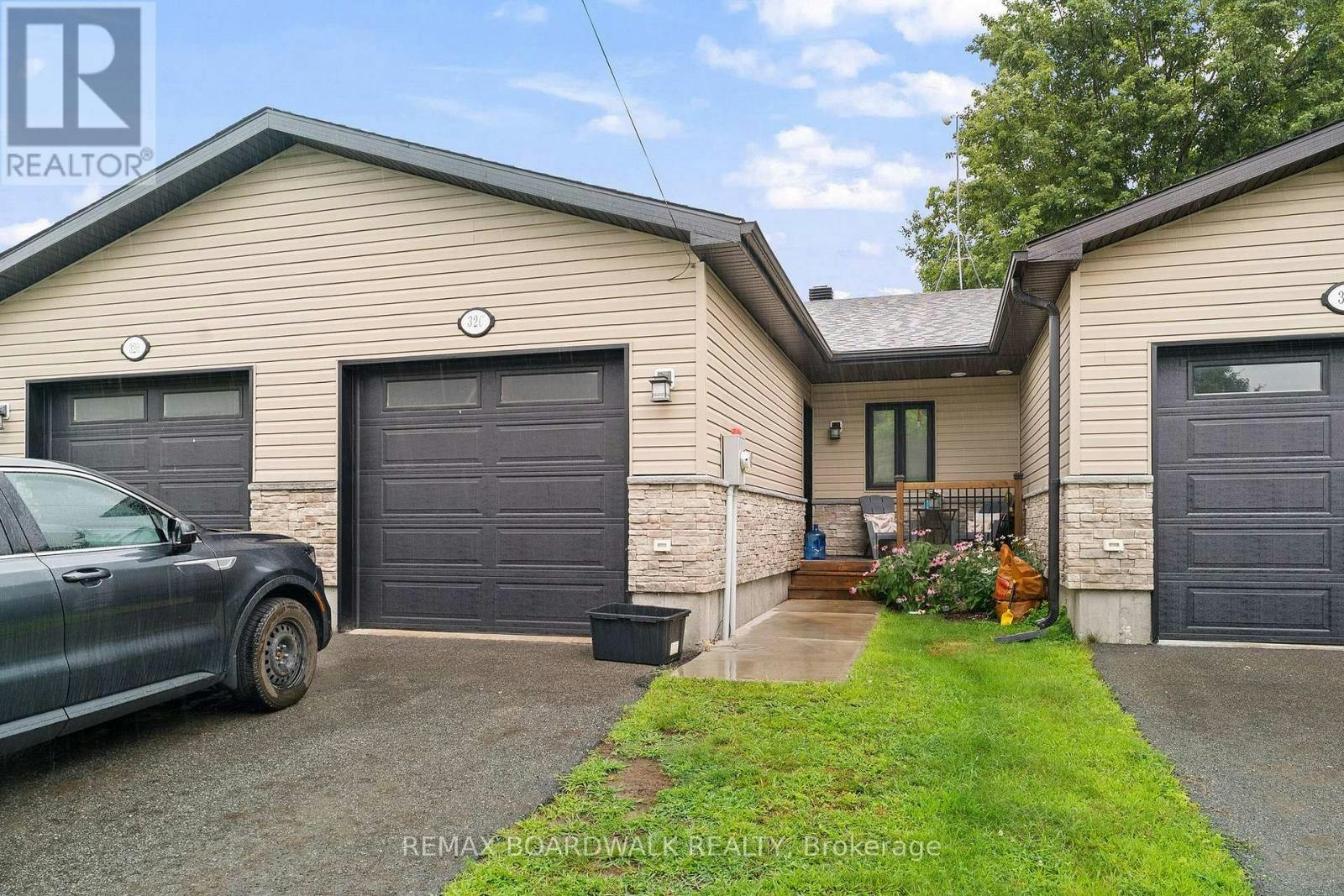 C-32 David Street, Cardinal, ON, K0E 1X0