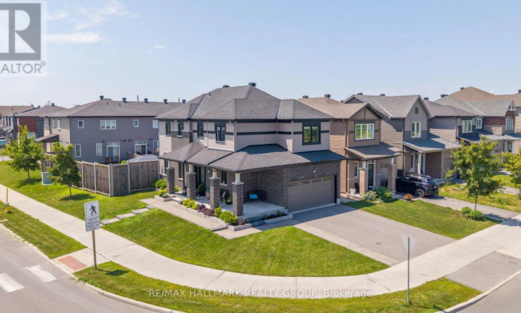 595 Decoeur Drive