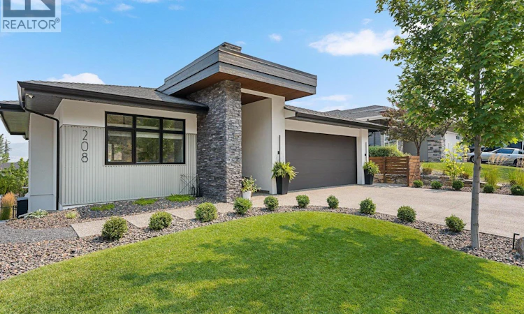 208 Skyland Drive
