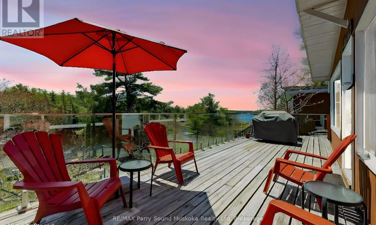 3-111 Shore Road NORTH