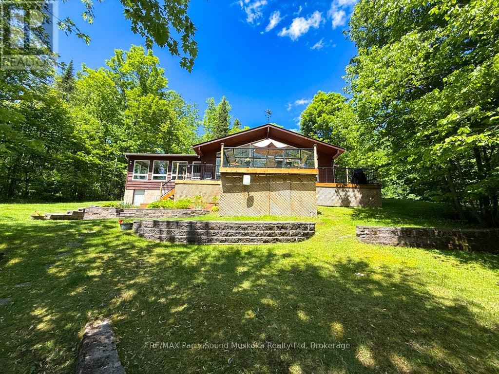 17 Lizzie's Lane, McKellar, ON, P2A 0B4