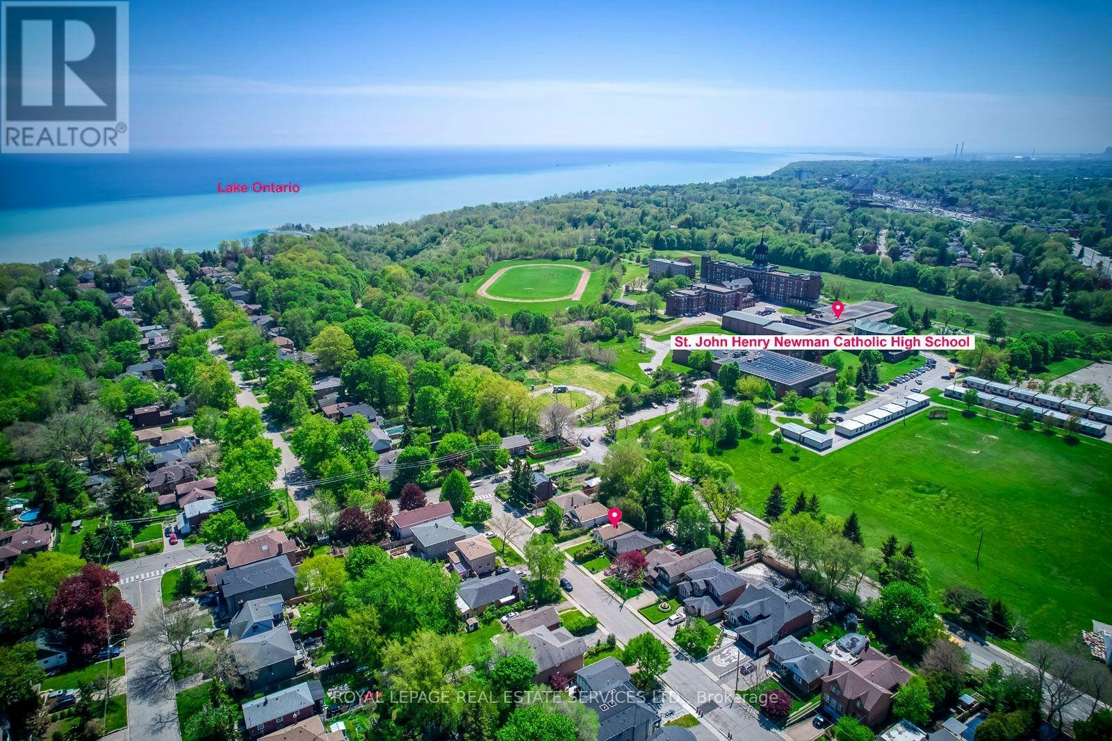 10 Thatcher Avenue, Toronto, ON, M1M 2M2
