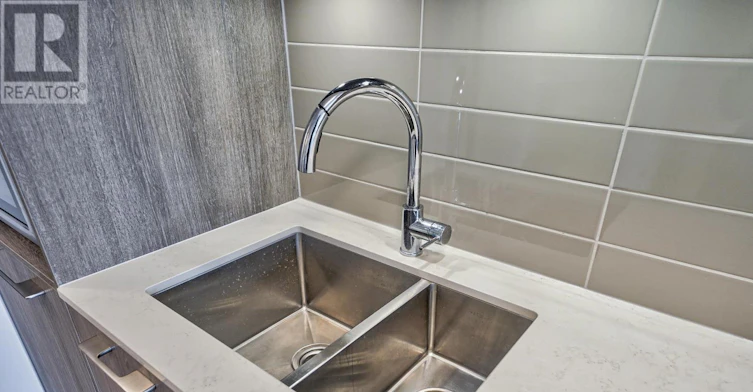 3508-8 Water Walk Drive, Markham, ON, L3R 6L4 - 17
