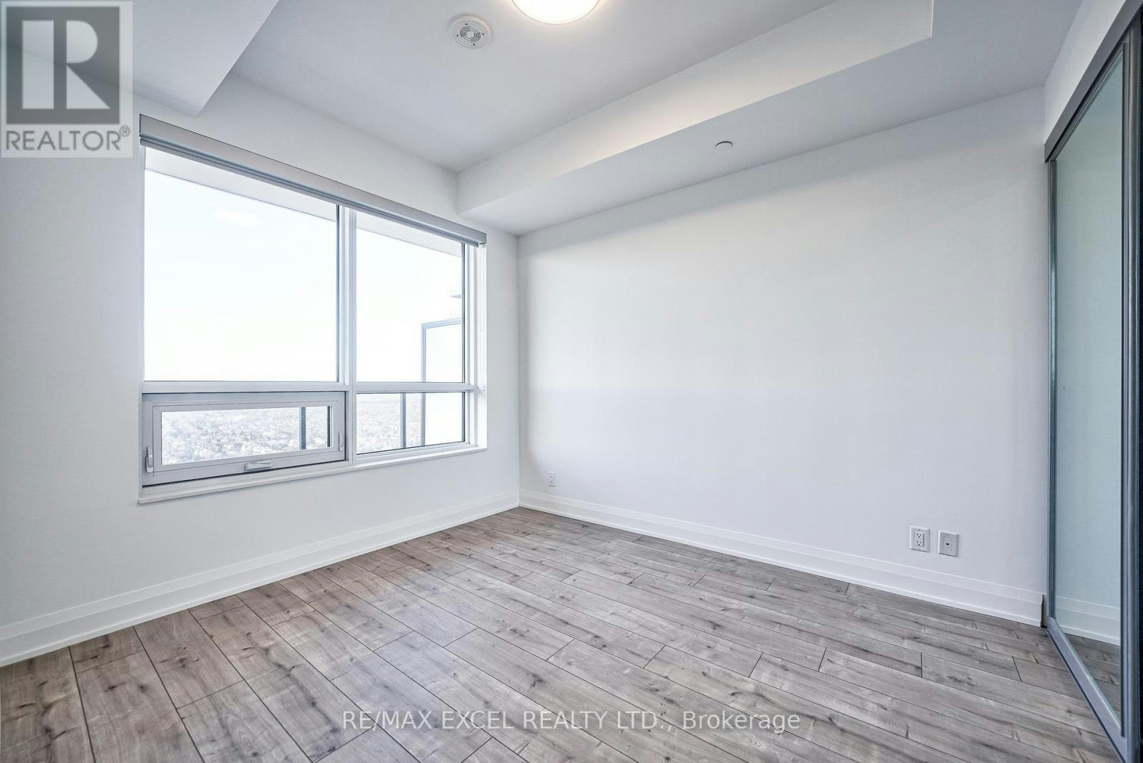 3508-8 Water Walk Drive, Markham, ON, L3R 6L4 - 27