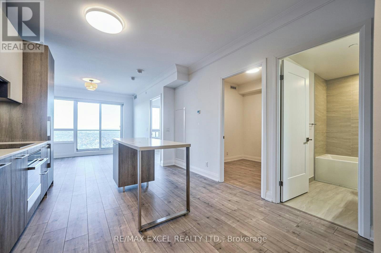 3508-8 Water Walk Drive, Markham, ON, L3R 6L4 - 7