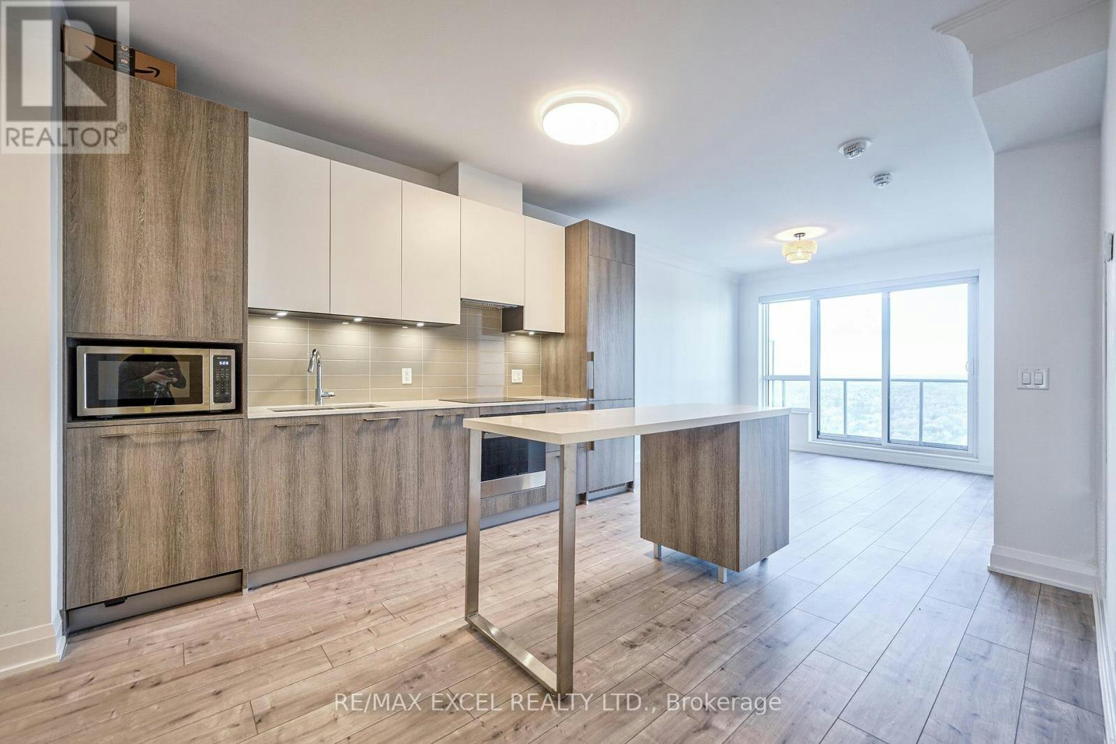 3508-8 Water Walk Drive, Markham, ON, L3R 6L4 - 9