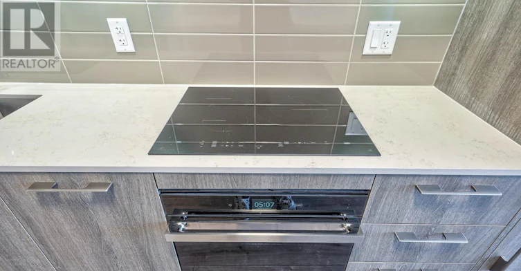 3508-8 Water Walk Drive, Markham, ON, L3R 6L4 - 15