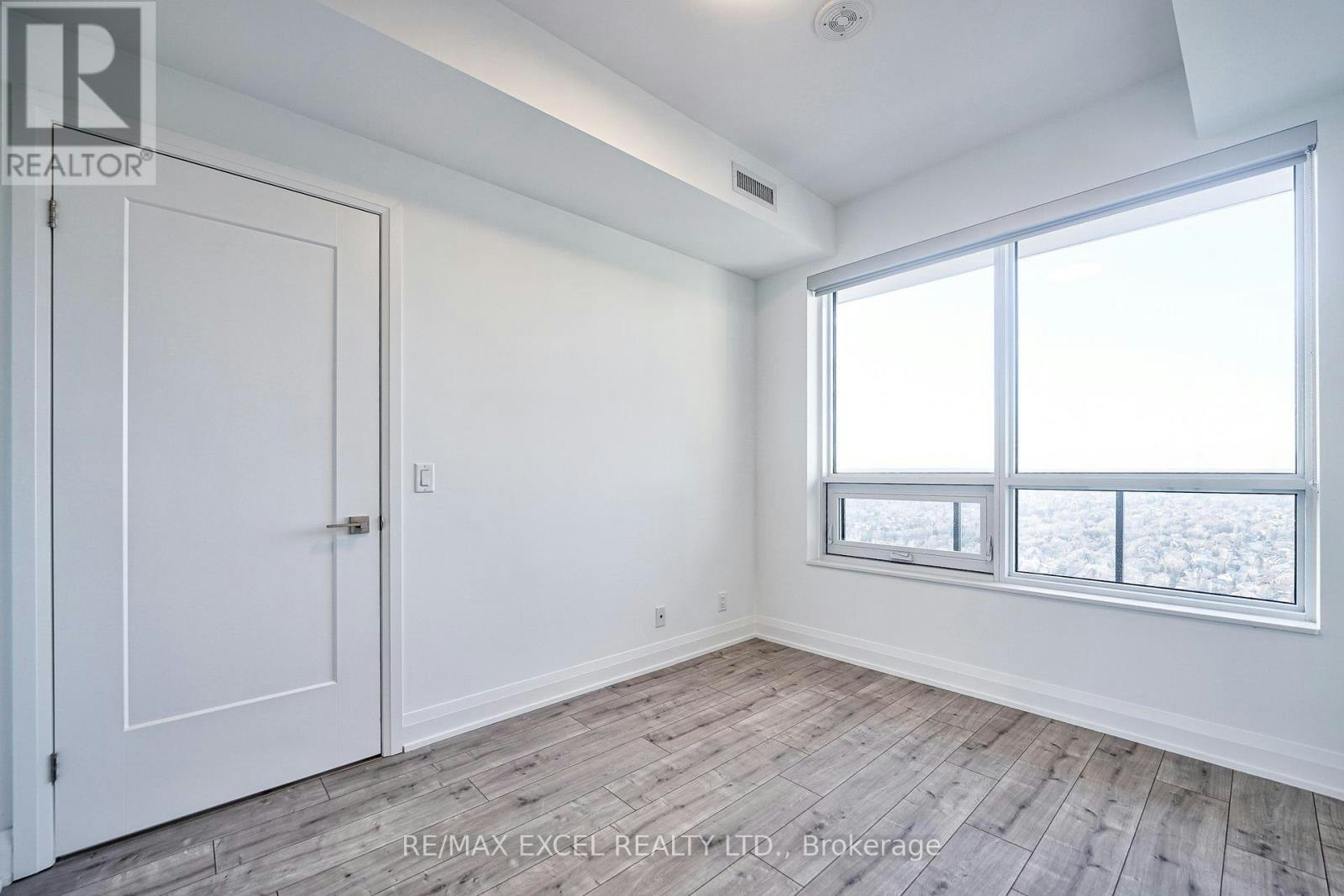 3508-8 Water Walk Drive, Markham, ON, L3R 6L4 - 29