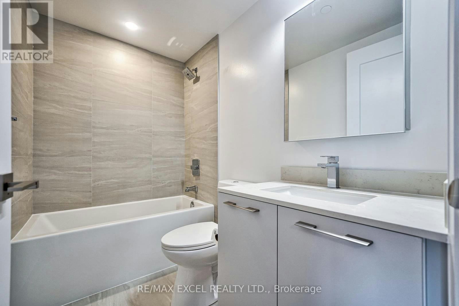 3508-8 Water Walk Drive, Markham, ON, L3R 6L4 - 18