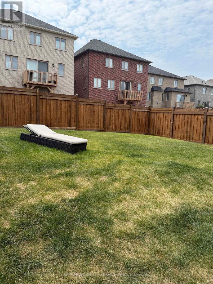 177 Rowe Street, Bradford West Gwillimbury, ON, L3Z 4N2 - 15