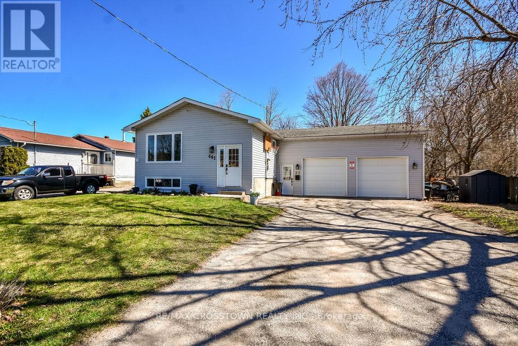 461 Barnes Avenue, Tay, ON, L0K 1R0