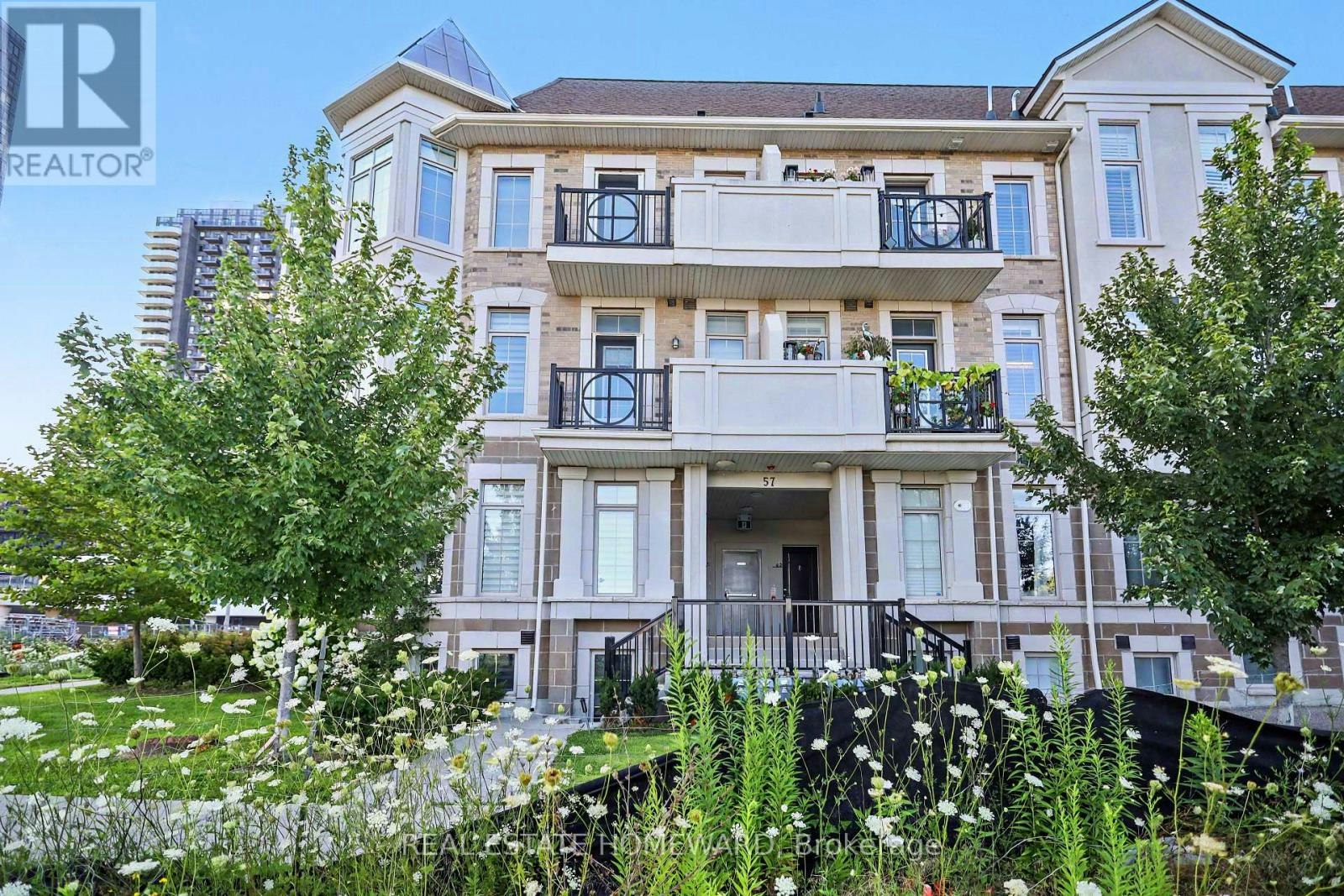 54-57 Armdale Road, Mississauga, ON, L4Z 0C7