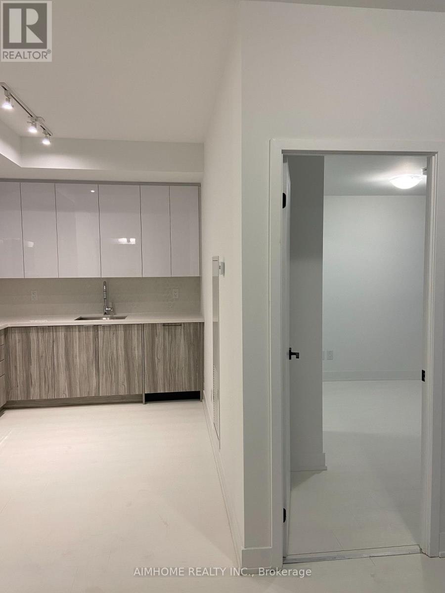 902-2481 Taunton Road, Oakville, ON, L6H 3R7 - 5